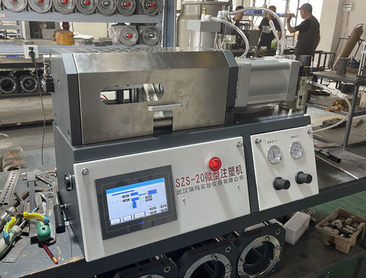 comprar Extrusor de tornillo gemelo del laboratorio de 2.2KW 6kg/H para el material de molecularidad elevada online manufacture