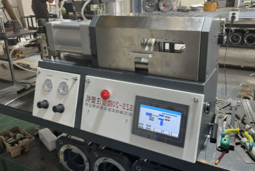 Alimentación gemela micro del extrusor de tornillo del laboratorio del OEM 220V dos portuaria